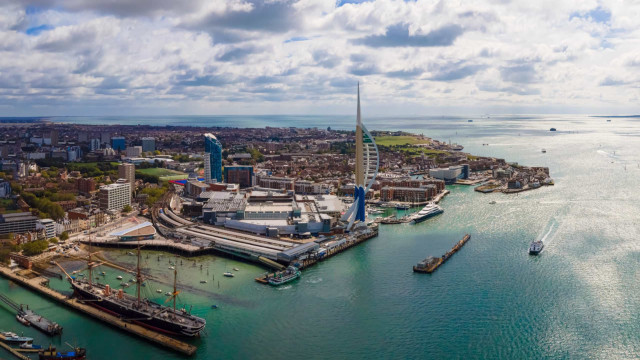 Discover Portsmouth, the UK's only island city