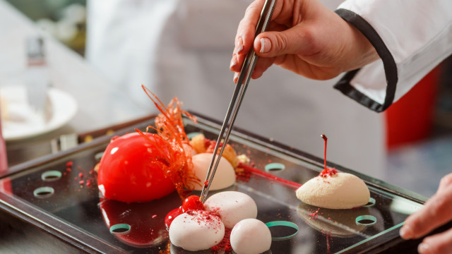 The strange world of molecular gastronomy