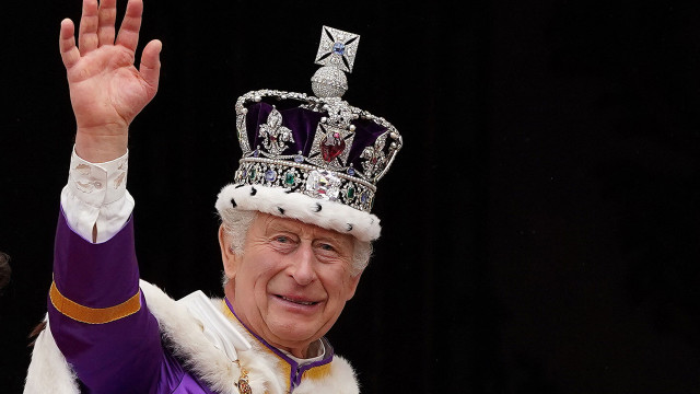 Carlos III: así ha sido su primer año como rey
