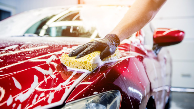 Lave seu carro como um profissional e economize um bom dinheiro