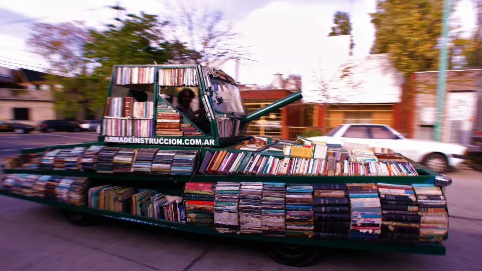 Desfrute da leitura nas bibliotecas mais estranhas do mundo