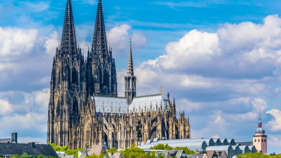 Die 30 höchsten Kirchtürme und Kuppeln weltweit