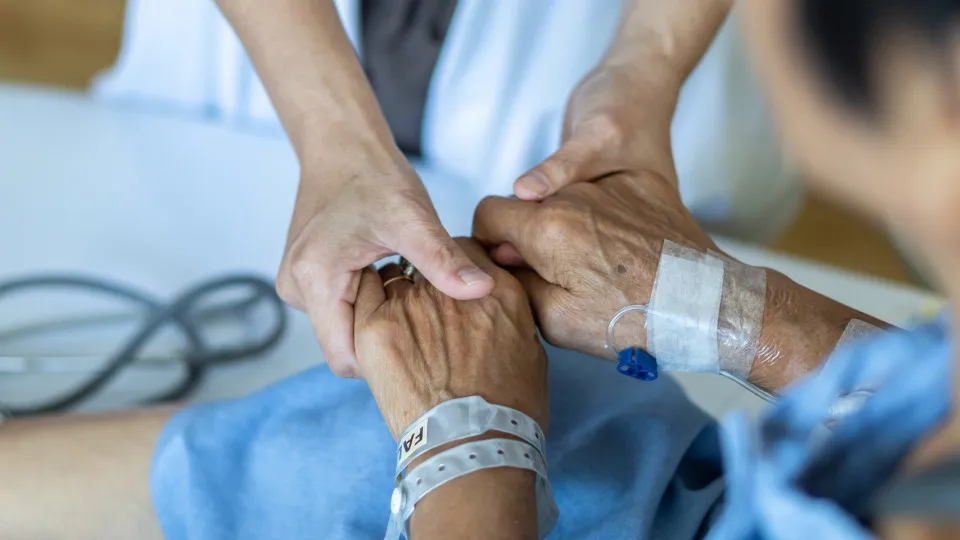 Tre symptom som uppträder det sista dygnet i livet