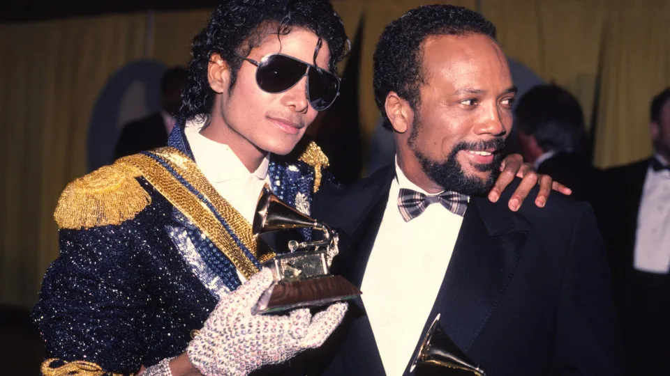 Celebrities who lost their fortunes and died broke
