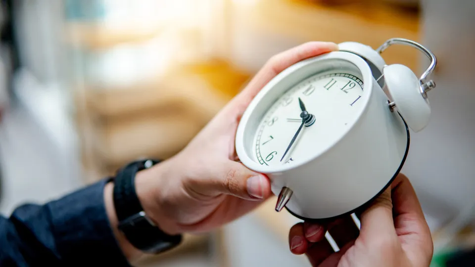 Ways to adjust to Daylight Saving Time