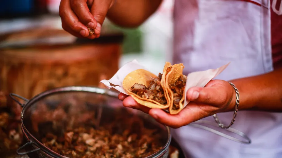 Must-try street food for travelers