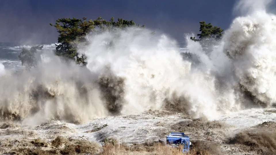 Secondo gli esperti, lo tsunami in Europa è sicuro al 100%