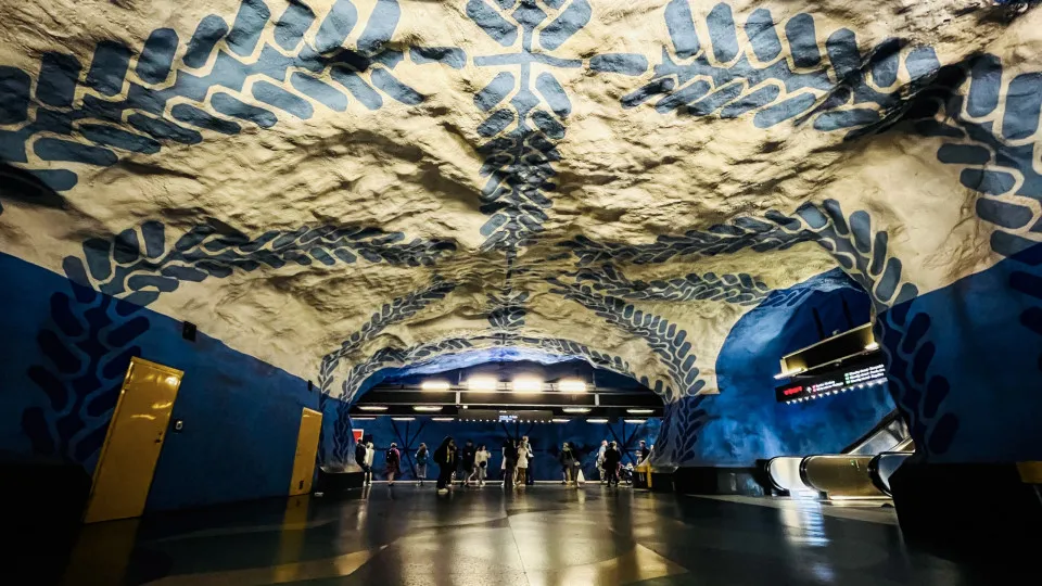 Bahnhof oder Kunstgalerie? Das ist Stockholms U-Bahn!
