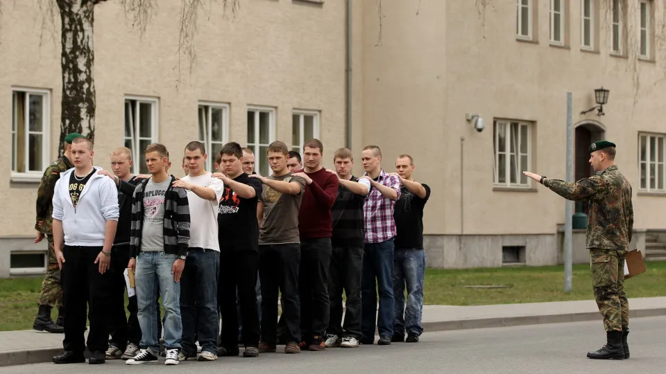 Peut-on vous contraindre à faire la guerre, comme par le passé ?