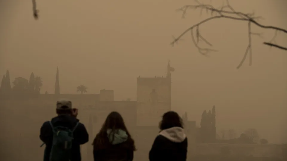 Saharastof in Europa is radioactief, aldus onderzoek