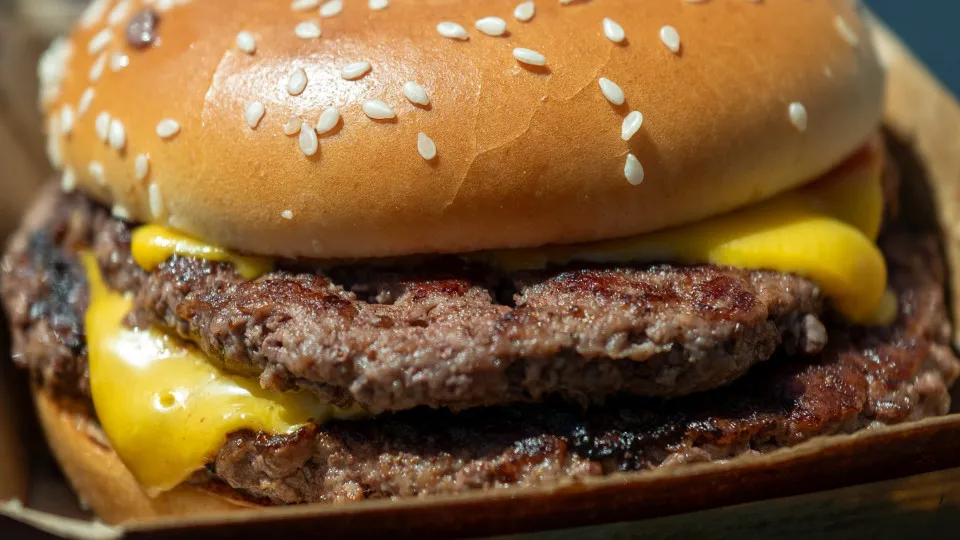 Internationale McDonald's-prijzen: Nederland en België springen eruit