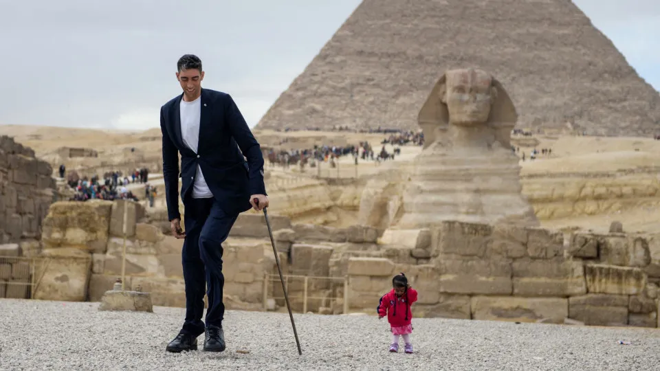 Men's height doubled women's over the last century
