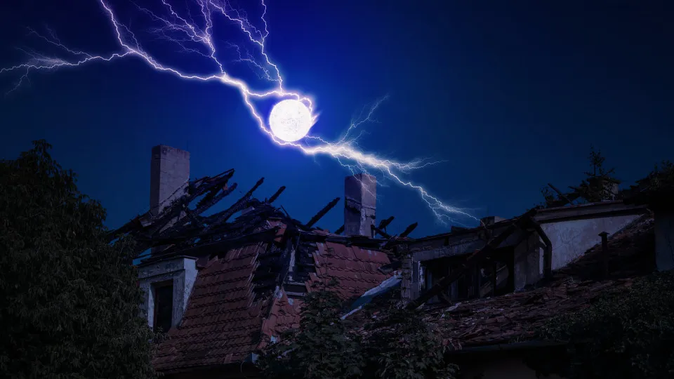 The haunting phenomenon of ball lightning