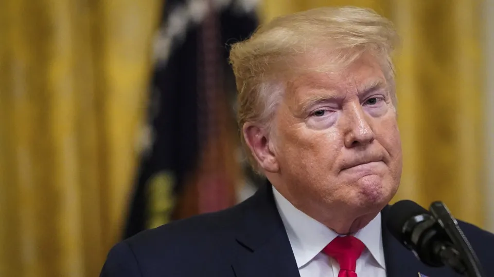 Who can be impeached?