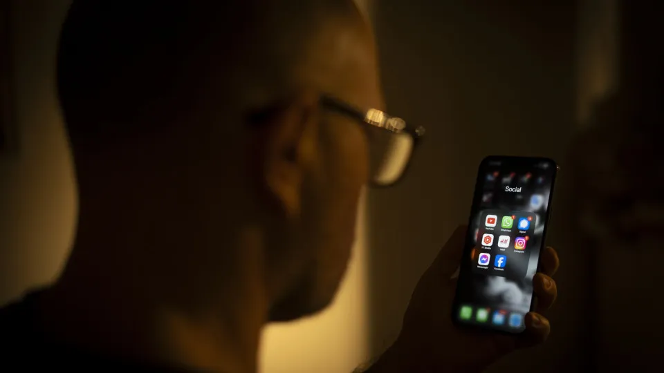 How the US government monitors immigrants on socials