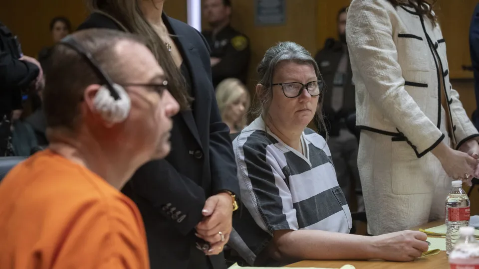 Should parents go to jail for their kids' crimes?