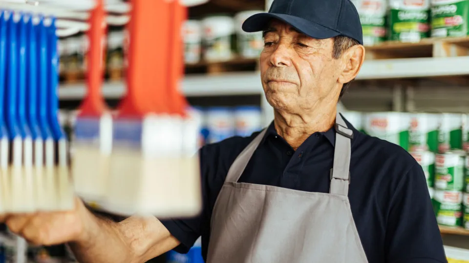 Dans quels pays le départ à la retraite est le plus tardif ?