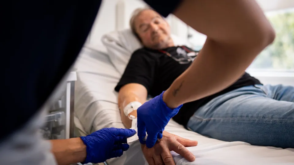 Stades du cancer : un guide simple pour comprendre leur signification