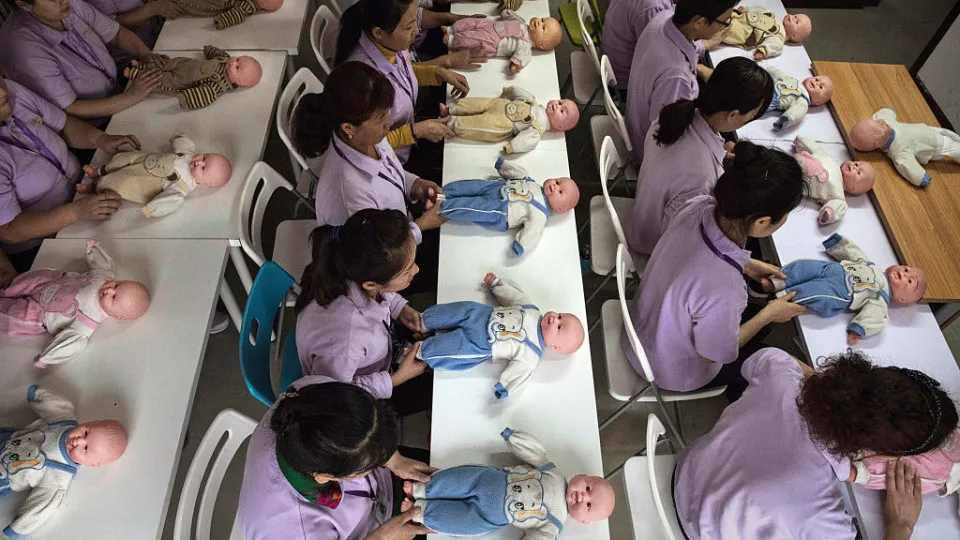 China offers subsidies to help boost natality