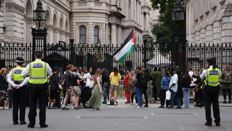 Großbritannien wird Palästina anerkennen, wenn Israel keinen Waffenstillstand eingeht