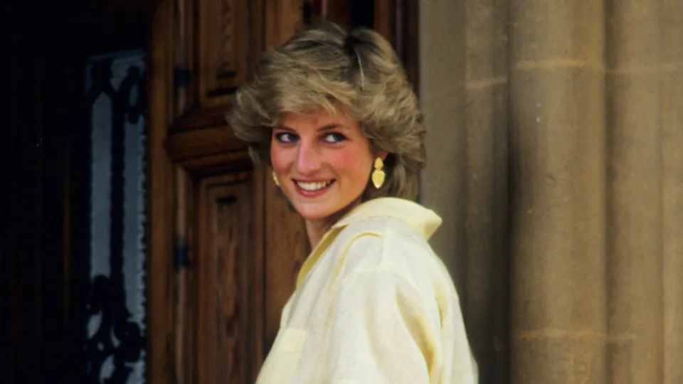Lady Diana's life in pictures