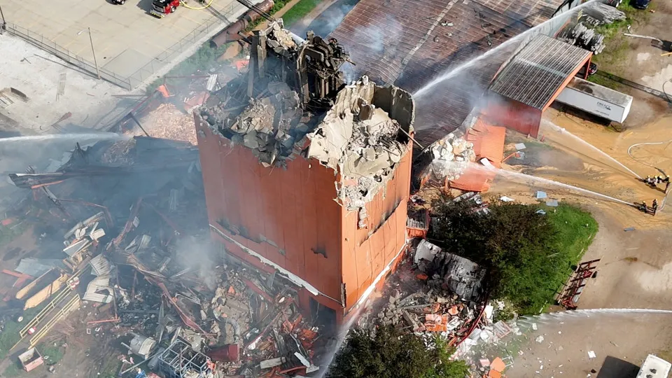Nebraska biofuel plant explosion kills 3, including 2 children