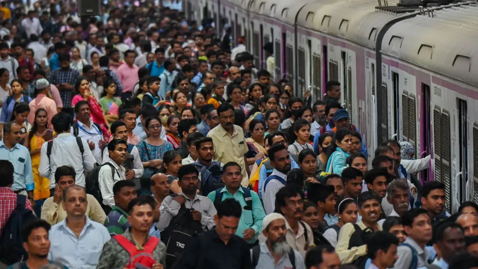 How did China and India balloon to over 1 billion people?