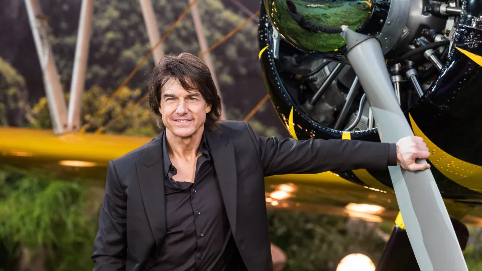 Personaggi famosi che pilotano aerei ed elicotteri