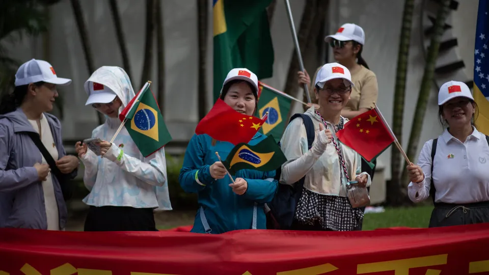 Quais países têm maior número de imigrantes brasileiros?