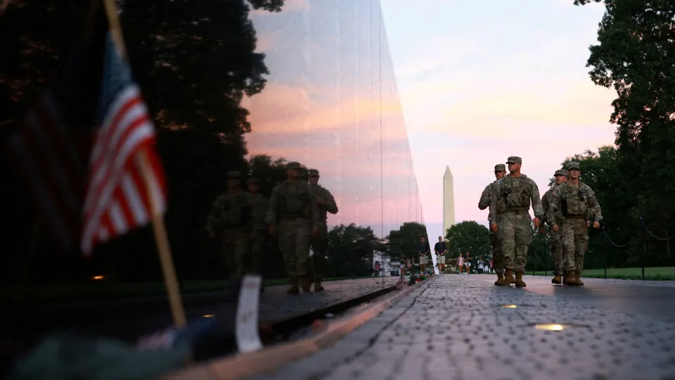 Trump threatens troop deployment in Baltimore