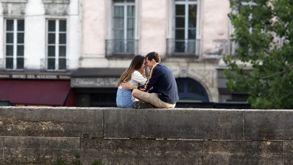 The surprising side effects of kissing