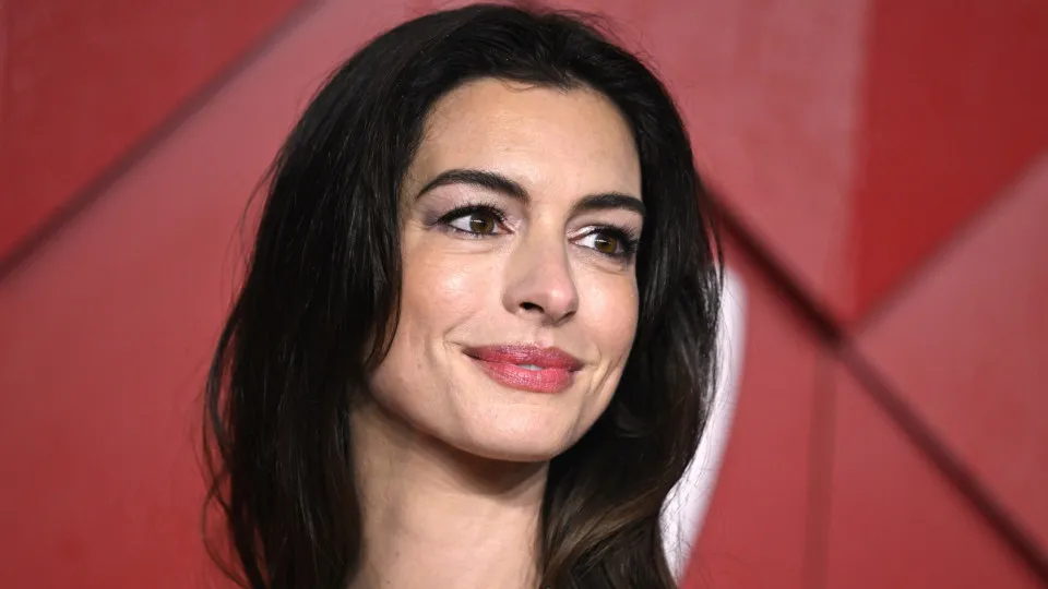 Why people dislike Anne Hathaway (and how she's dealt with the "Hathahate")
