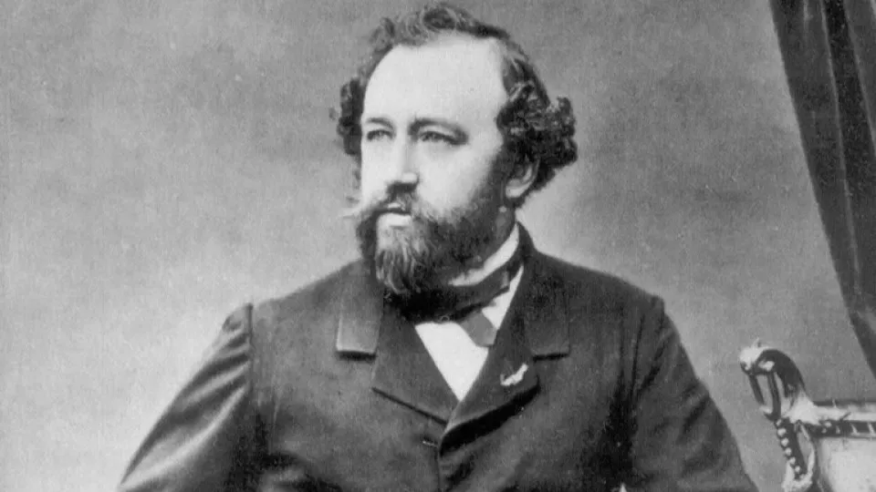 La curiosa storia dell'uomo indistruttibile che inventò il sassofono