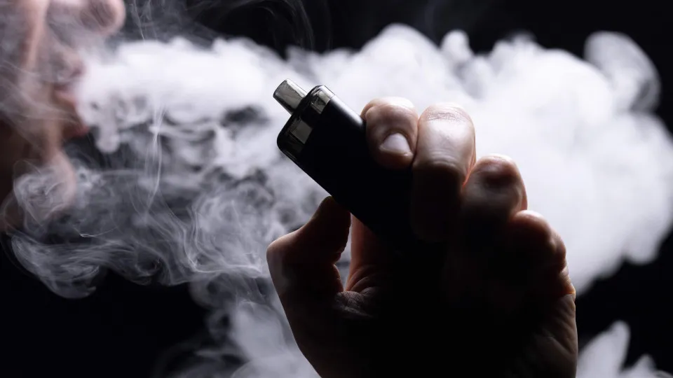 15 million children among 100 million e-cigarette users worldwide