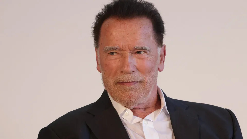 Celebrities who switched political sides