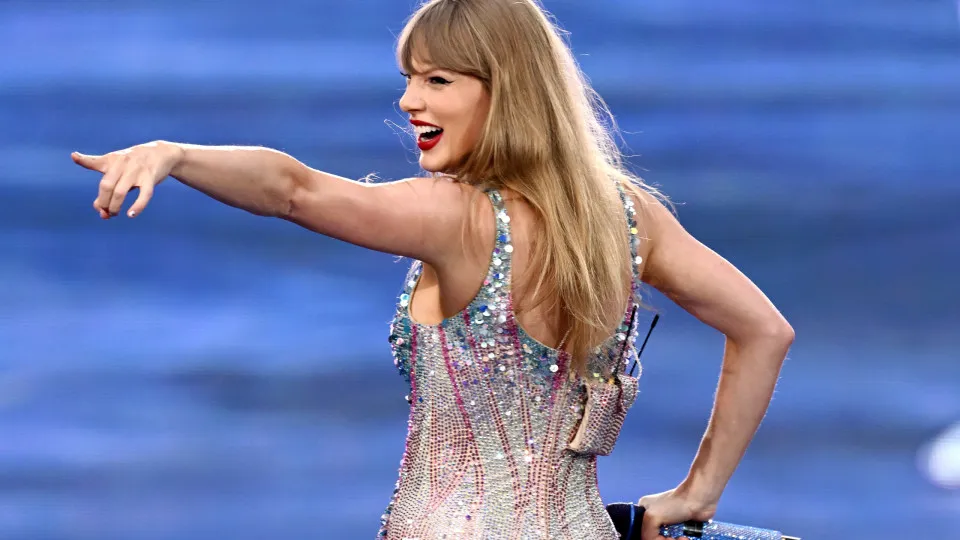 Outrageous celebrity backstage requests
