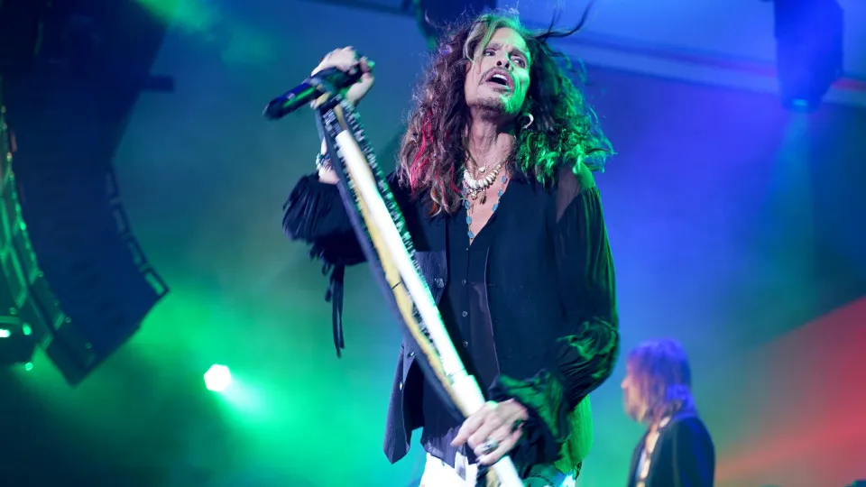 Famous musicians who nearly joined the wrong band