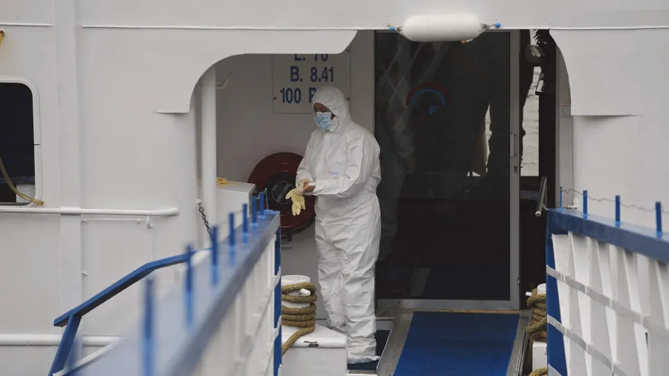 Norovirus outbreak strikes cruise ship sailing between Canada and the US
