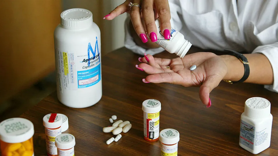 Body transformations when HIV patients stop medication