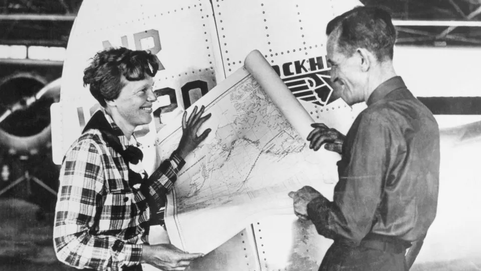 New evidence emerges in search for Amelia Earhart's plane on Nikumaroro Island