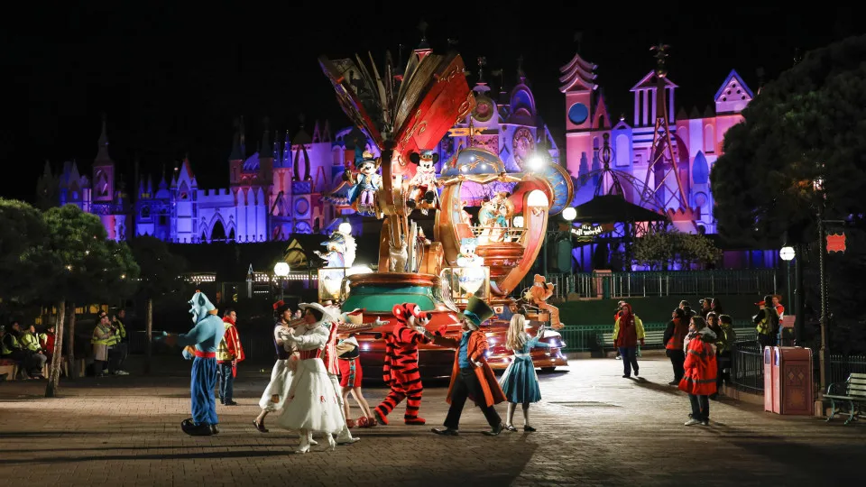 Horror stories from Disney parks