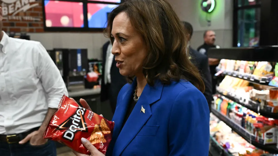 Shameless celebs who love fast food