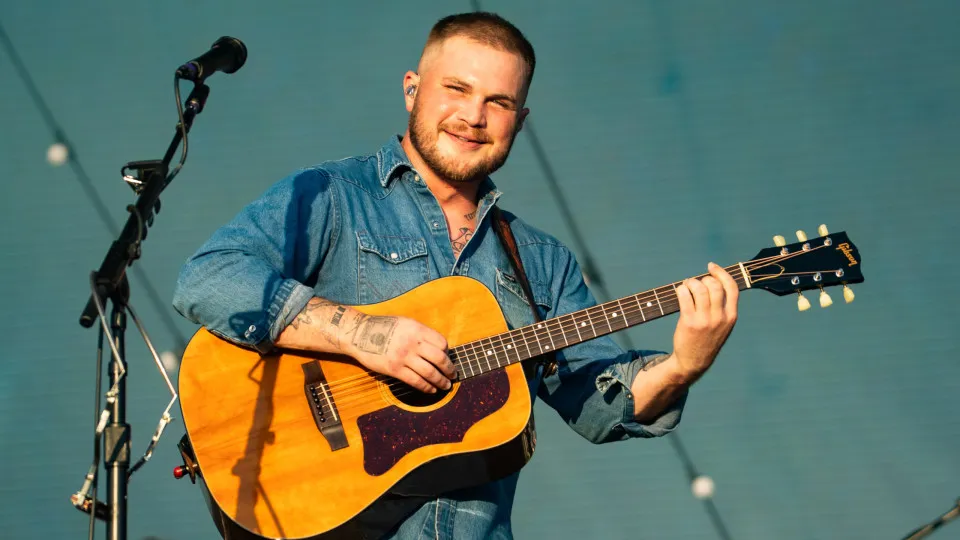 Zach Bryan reveals he's two months sober in candid mental health post