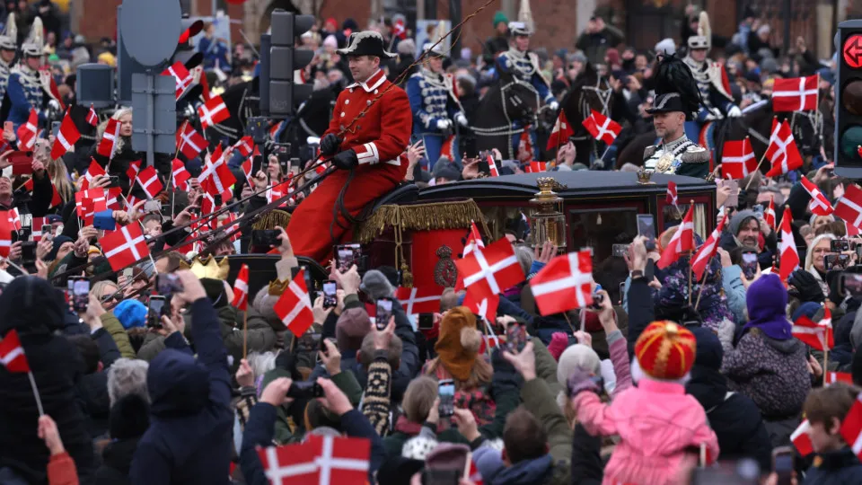 Countries that purchased other nations and territories