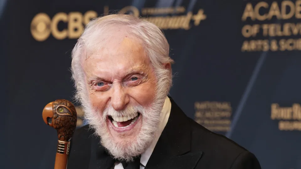 Dick Van Dyke turning 100, thriving after major lifestyle changes