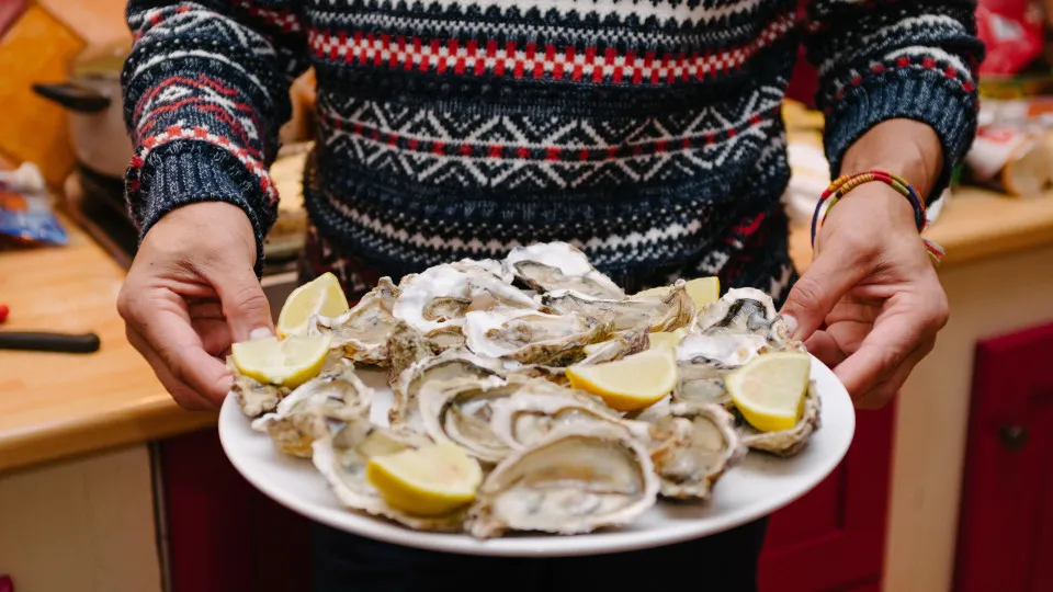 What people eat for Christmas dinner around the world