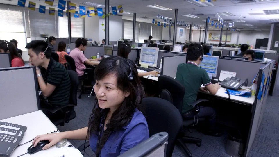 長時間の座りっぱなしがもたらす危険な影響への対処法