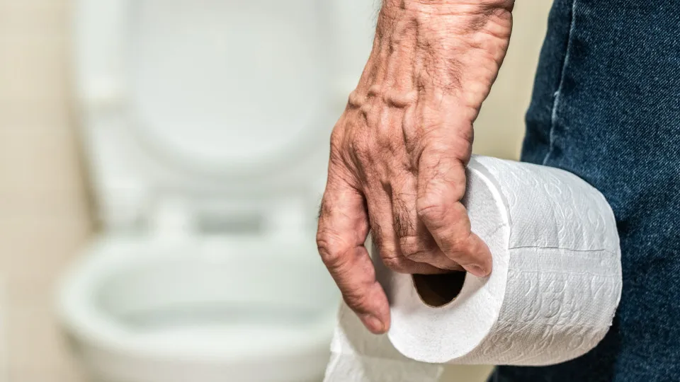 What are the warning signs of colorectal cancer?