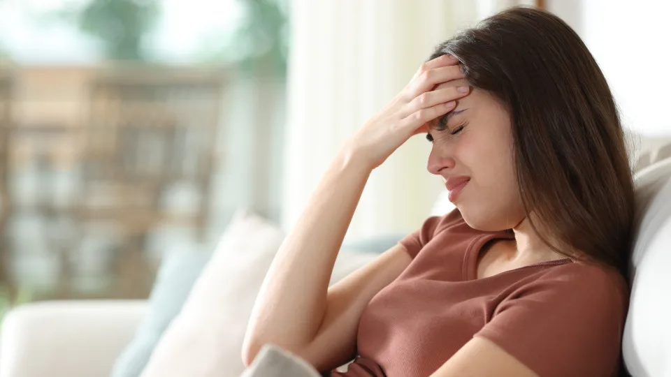 These are the early warning signs of a stroke