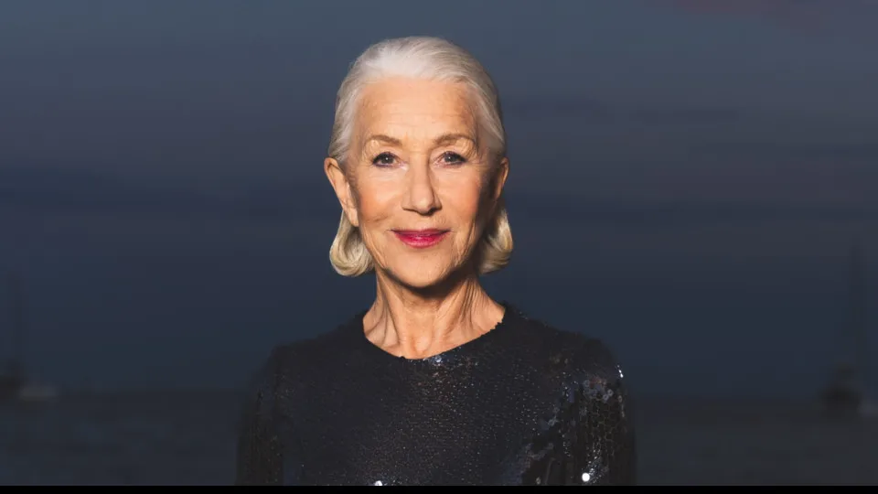 Silver foxes: stunning celebs who rock gray hair